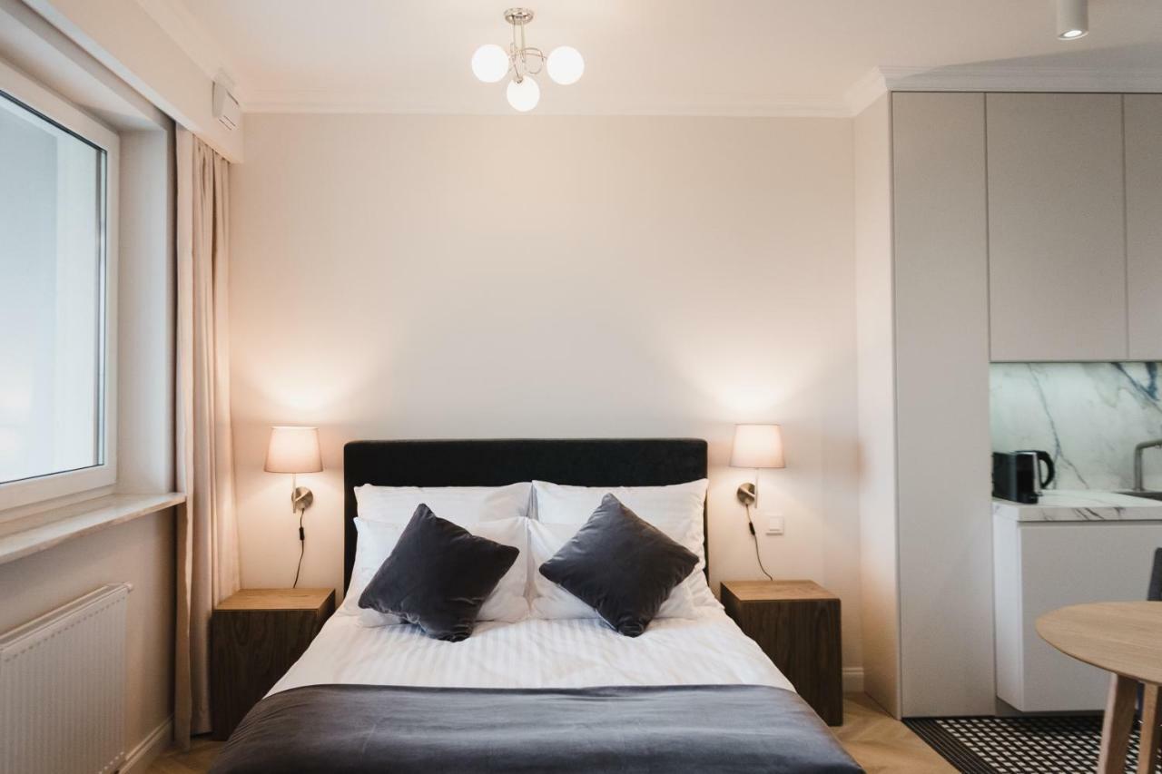 Luxlux Apartments Metro Slodowiec วอร์ซอ ภายนอก รูปภาพ