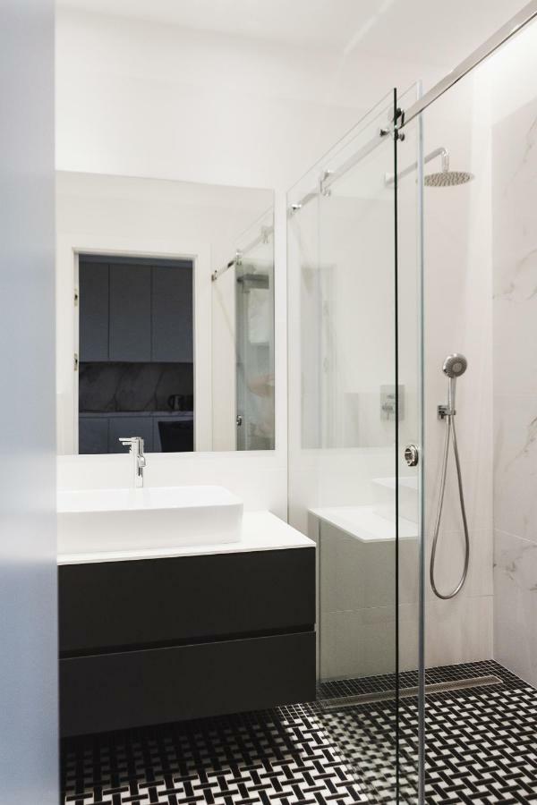 Luxlux Apartments Metro Slodowiec วอร์ซอ ภายนอก รูปภาพ