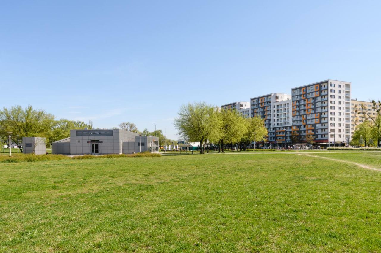 Luxlux Apartments Metro Slodowiec วอร์ซอ ภายนอก รูปภาพ